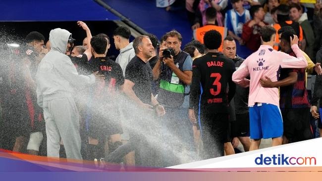 Flick Dipuji, 'Amankan' Pemain Barcelona dari Terulangnya Insiden 2023