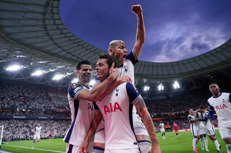 Tottenham Juara Liga Europa! Gol Brennan Johnson Bungkam Manchester United