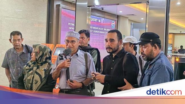 TPUA Pertanyakan Teman Kuliah Jokowi Seusai Penyelidikan Ijazah Palsu Disetop