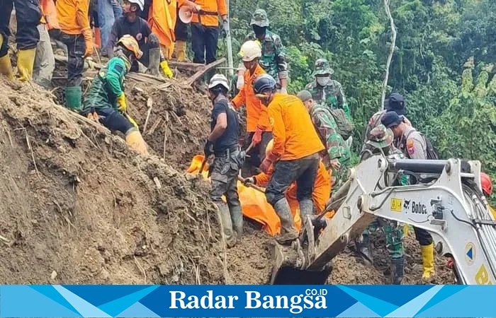 6 Hari Penuh Haru, Operasi SAR Longsor Trenggalek Resmi Ditutup Setelah Semua Korban Ditemukan