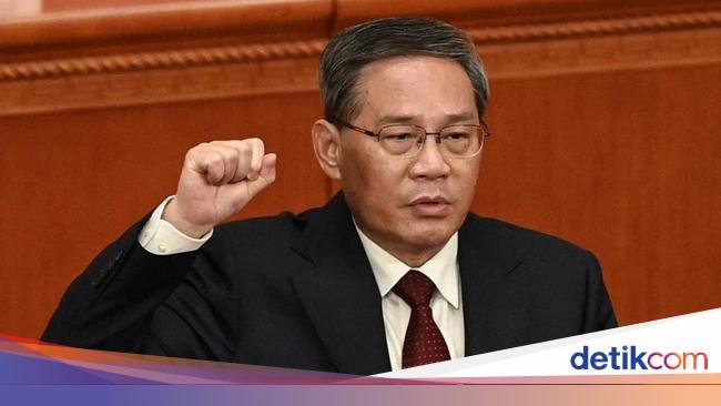 Dulu Kerja di Pabrik, Kini Jadi Perdana Menteri
