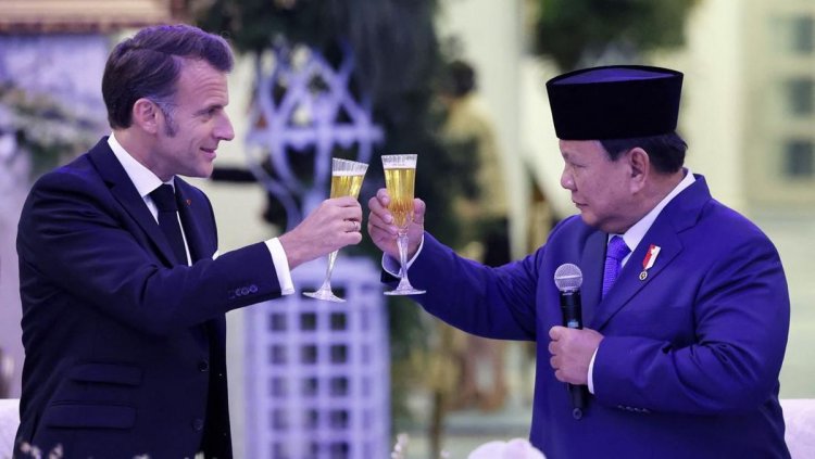 Anggun hingga Chef Renatta Ramaikan Kunjungan Macron ke Borobudur