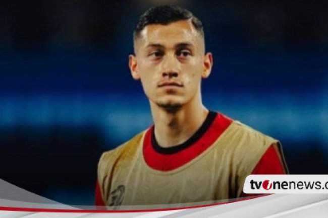 Baru Mau Berangkat ke Jakarta Bersama Timnas Indonesia, Jay Idzes Dapat Kabar Buruk soal Nasibnya dari Italia