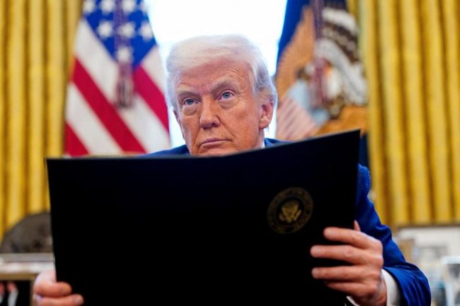 Trump Teken RUU Setop Penutupan Pemerintah, Shutdown AS Berakhir!