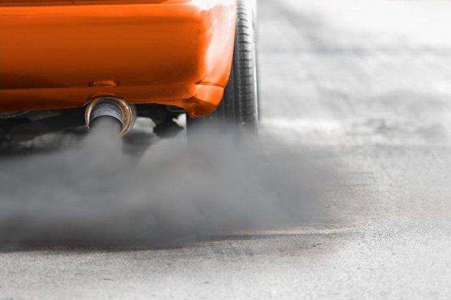 Eropa Pertimbangkan Tunda Kiamat Mobil Bensin