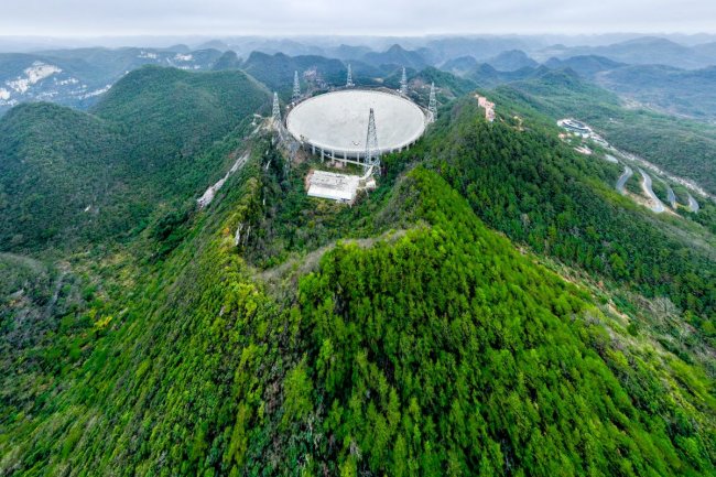 Teknologi jaringan terbaru China wujudkan transmisi data yang efisien