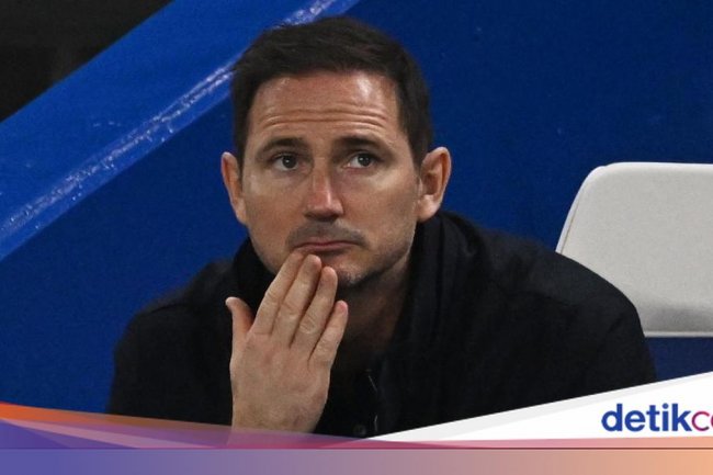 Lampard Provokasi Fans, Picu Keributan Pemain di Lapangan