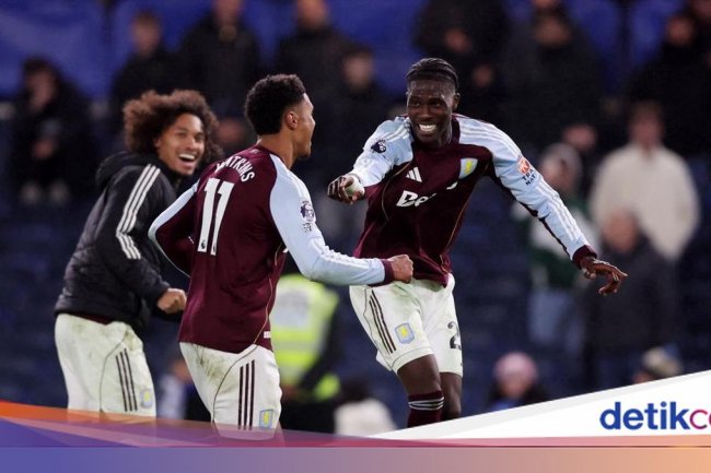 Aston Villa Memang Rajanya Comeback