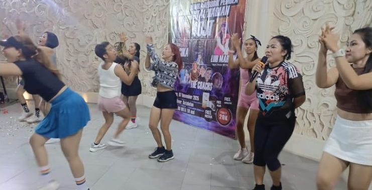 500 Pecinta Zumba Padati Zuma Party Tresna 369 di Gianyar, Mimi Peri Ikut Meriahkan