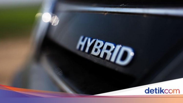 Pabrikan Jepang Nggak Bisa Terus-terusan Ngotot dengan Mobil Hybrid