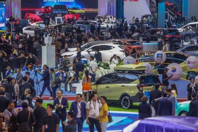 Bocoran Insentif Otomotif 2026, EV Berbasis Nikel Dapat Lebih Besar