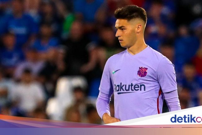 Barcelona Berharap Cuan dari Mantan Pemainnya