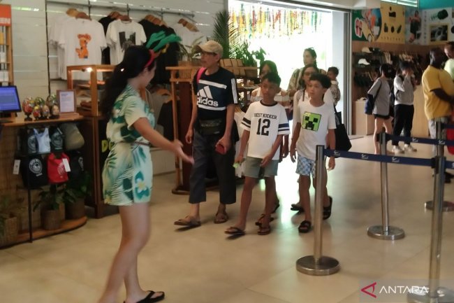 Kemenpar tekankan protokol CHSE antisipasi super flu