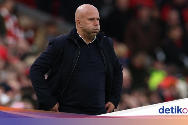 Arne Slot Belum Puas Liverpool Tak Terkalahkan di 11 Laga