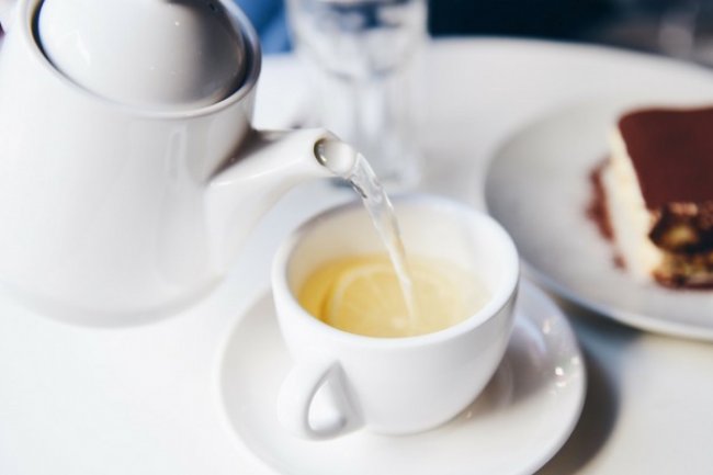 3 Khasiat Air Lemon Campur Madu, Baik untuk Meningkatkan Daya Tahan Tubuh