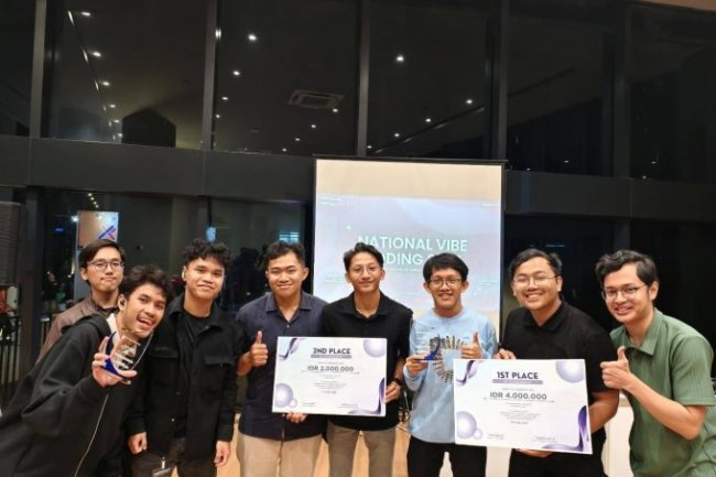 Hadirkan Solusi Digital untuk UMKM dan Event, Tim DTETI FT UGM Borong Juara 1 dan 2 di National Vibe Coding Competition 2025