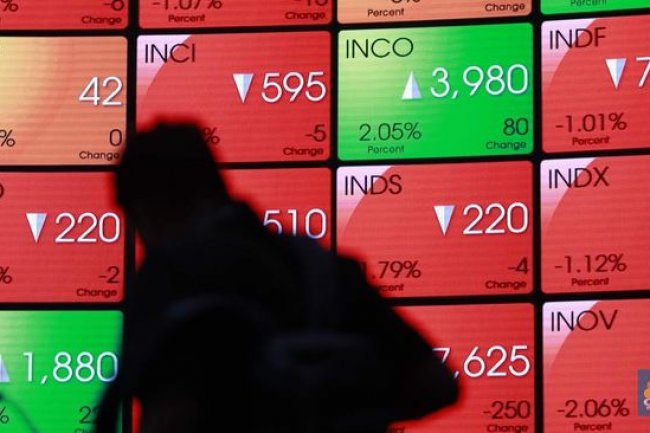 IHSG Tergelincir 0,44% Jelang Pengumuman Suku Bunga BI