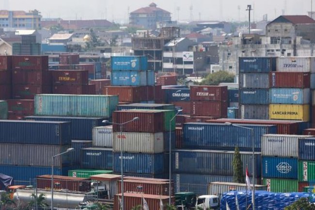 Ekonom Bilang Under Invoicing Bisa Bebaskan RI dari Defisit