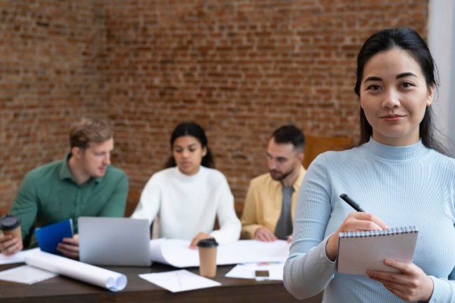 Saat Karier Butuh Upgrade, UBSI Kampus Margonda Hadirkan S2 Manajemen dan Magister TI