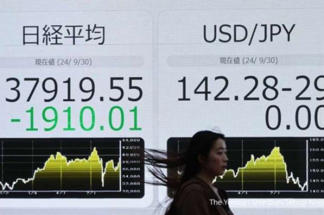 Yen Menguat, Nikkei Anjlok Tekan Saham Otomotif dan SoftBank