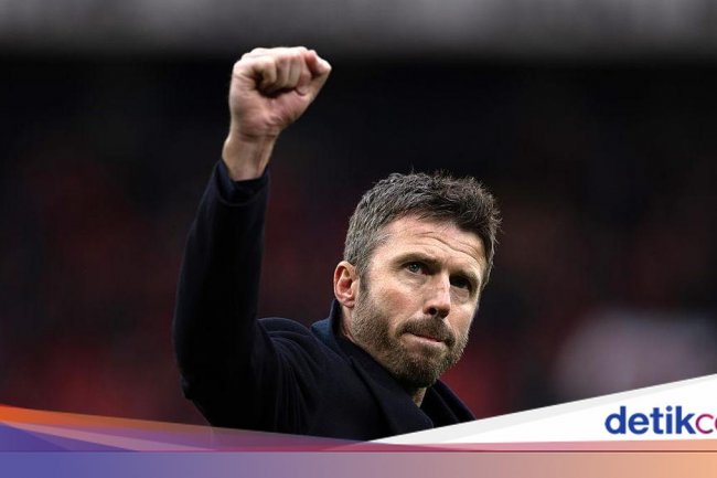 Keane: Carrick Kurang Ilmu untuk Bawa MU Juara