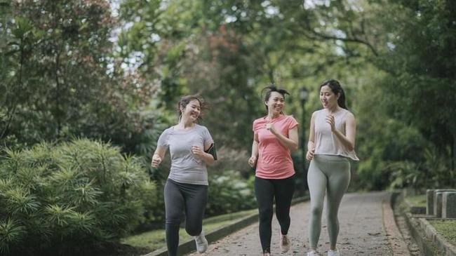 Risiko Lari Tanpa Pilihan Bra yang Tepat, Ibu Menyusui Perlu Waspada!