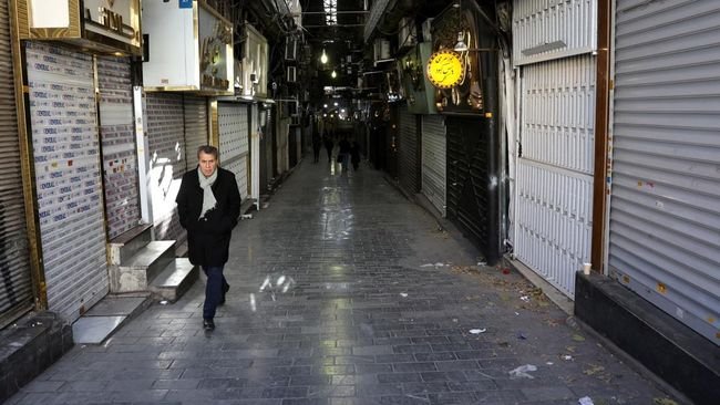 Mata Uang Runtuh, Negara Kaya Minyak Arab Makin Chaos-Demo Berdarah