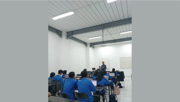 Buktikan Kompetensi Jaringan, Mahasiswa Teknologi Komputer Ikuti Sertifikasi Network Administrator Madya