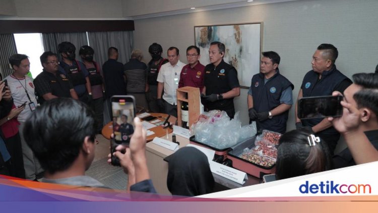 Potret BNN Bongkar 'Pabrik' Vape Narkoba Jaringan Internasional di Jaksel