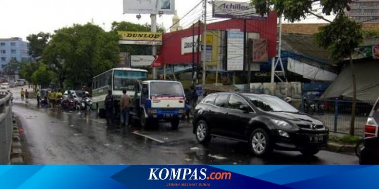 [POPULER OTOMOTIF] Ruas Jalan Jaksel Dialihkan, Video Bus Kebanjiran