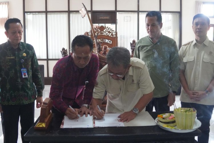 Pemkab Jembrana gandeng swasta suplai air pelabuhan ikan internasional