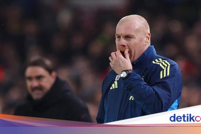 Nottingham Forest Pecat Sean Dyche