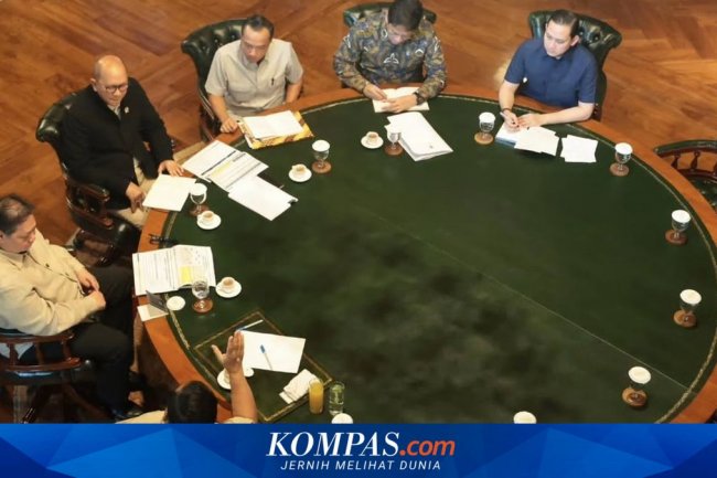 Jelang Kesepakatan dengan Trump, Prabowo Kumpulkan Menteri Sektor Ekonomi