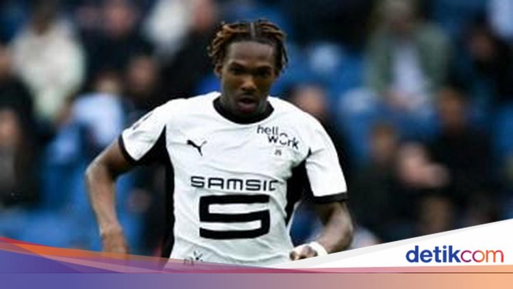 Resmi! Liverpool Kalahkan Chelsea Dapatkan Jeremy Jacquet