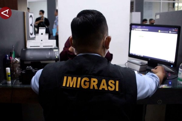 Ditjen Imigrasi terbitkan ribuan paspor untuk mobilitas internasional