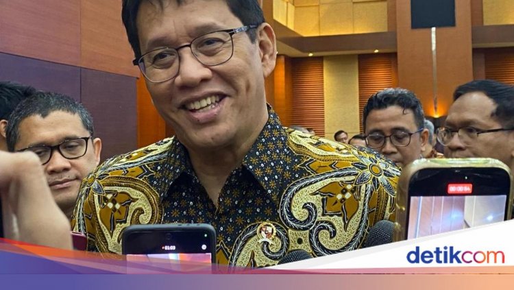 Purbaya Santai Tanggapi Moody's Turunkan Rating Kredit RI Jadi Negatif