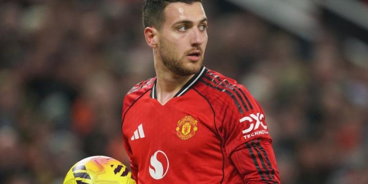 Diogo Dalot, Pemain Spesial di Man United: Selalu Terpakai dari Era Mourinho, Solskjaer, Ten Hag, Amorim, hingga Carrick