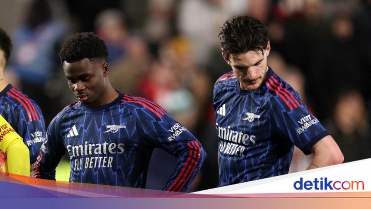 Klasemen Liga Inggris: Jarak Arsenal-Man City Menyusut